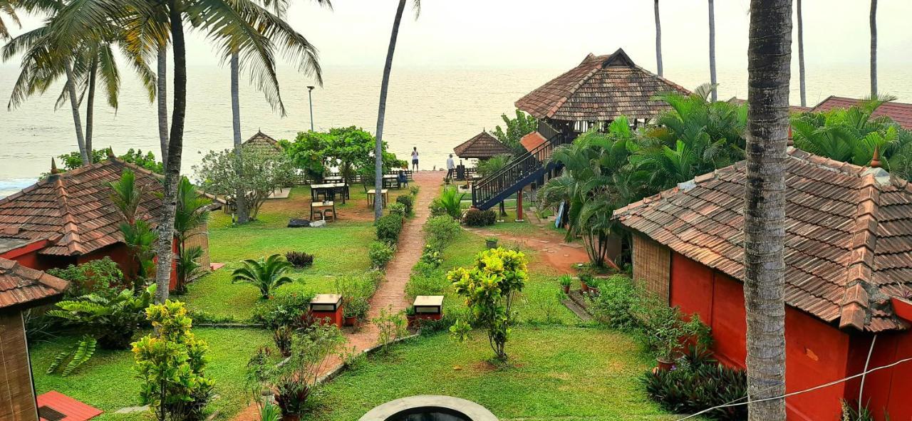 Blue Water Beach Resort Varkala Exterior foto
